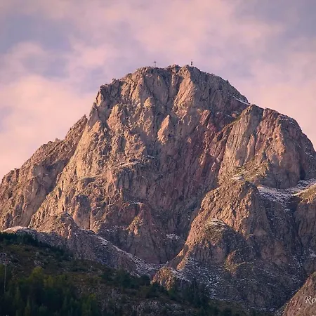 מלון Bruggner Stub'n 3*