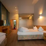 Bruggner Stub'n Hotel 3*