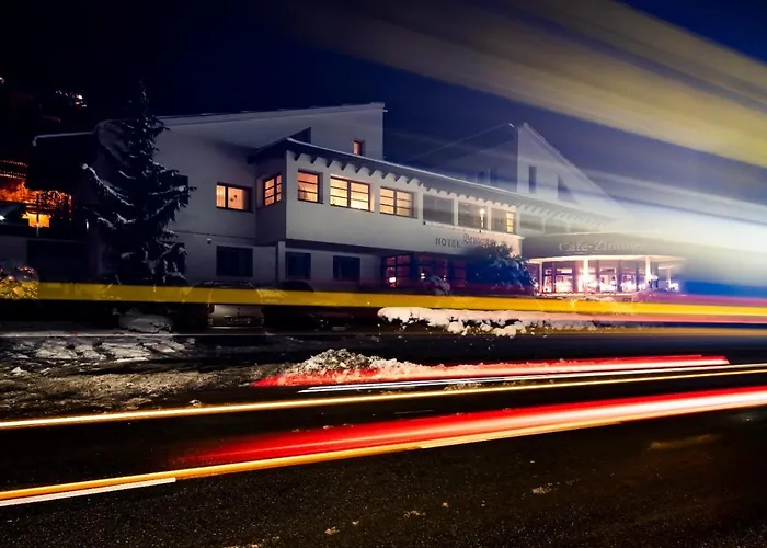 布鲁讷斯图博恩酒店 3*